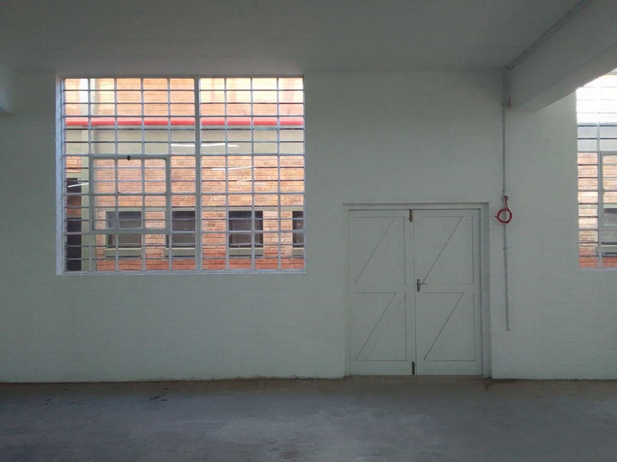 To Let commercial Property for Rent in Southfield Western Cape